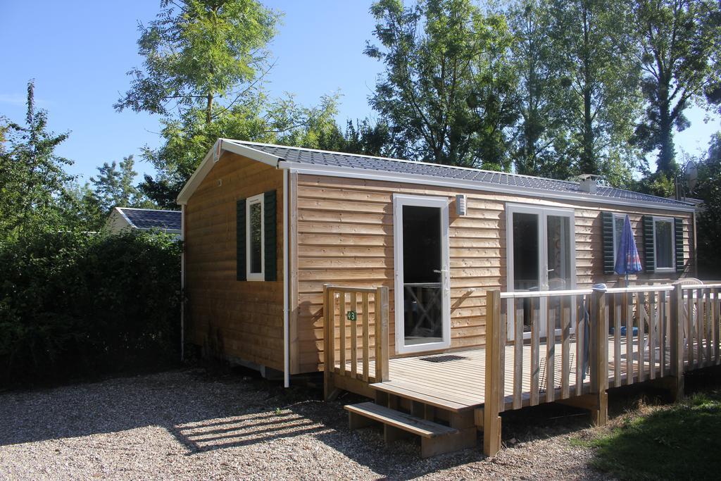 Camping Le Val De Trie Behen ภายนอก รูปภาพ