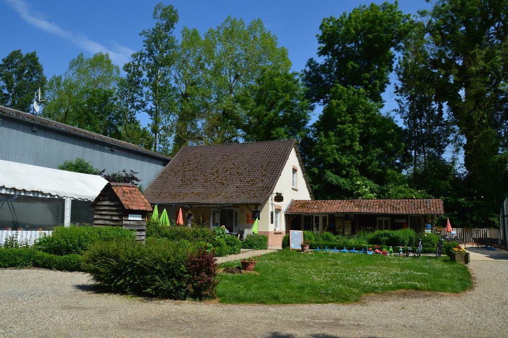Camping Le Val De Trie Behen ภายนอก รูปภาพ